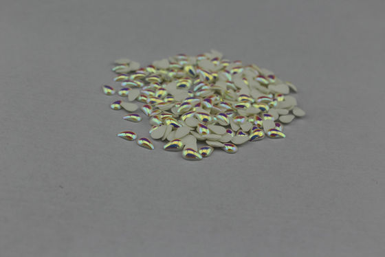 Bleifreie heiße Verlegenheits-Epoxidharz-Bergkristalle Flatback mit starker transparenter Kleber-Basis